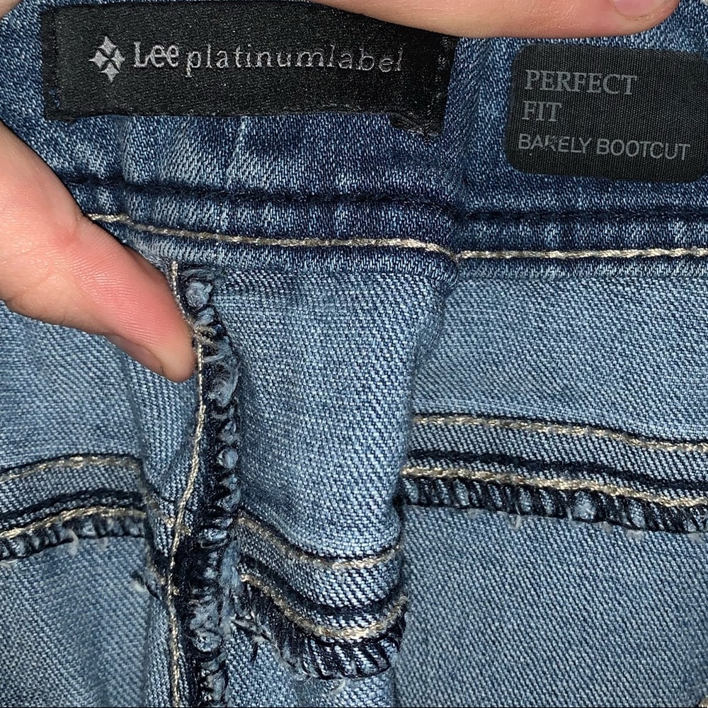 Jeans - Picture 3 of 5